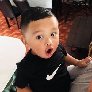 Meet your Posher, Alex